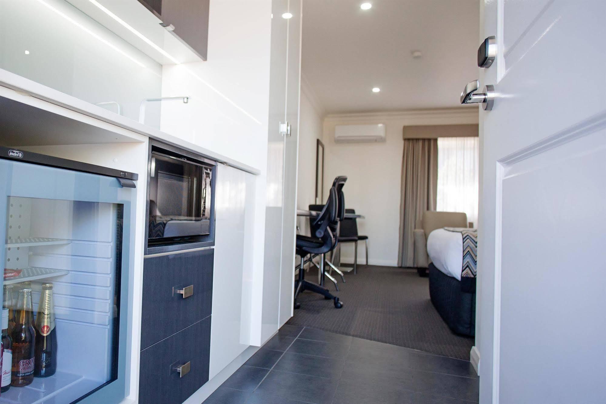 Bluegum Dubbo (Adults Only) Motel Ngoại thất bức ảnh