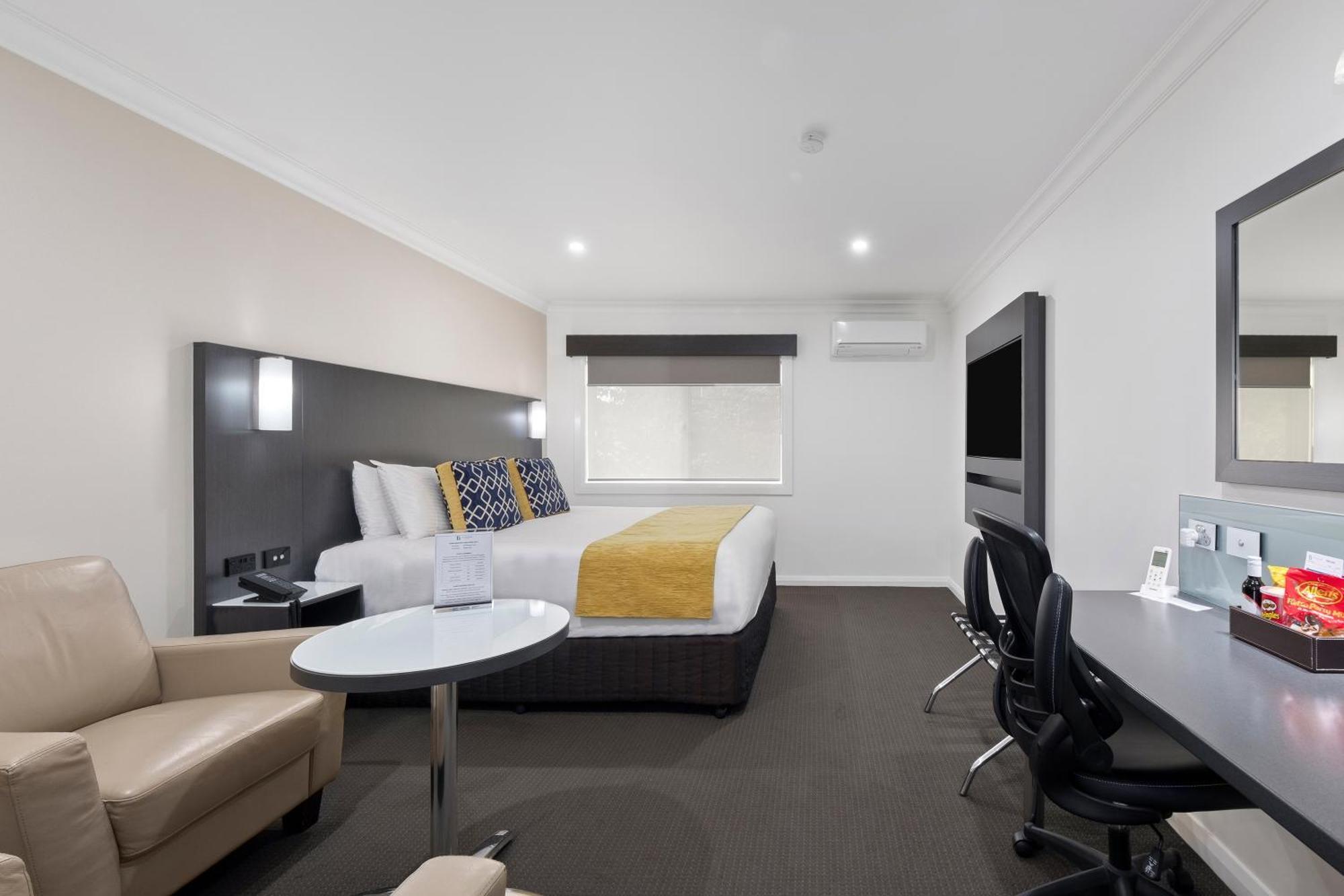 Bluegum Dubbo (Adults Only) Motel Phòng bức ảnh