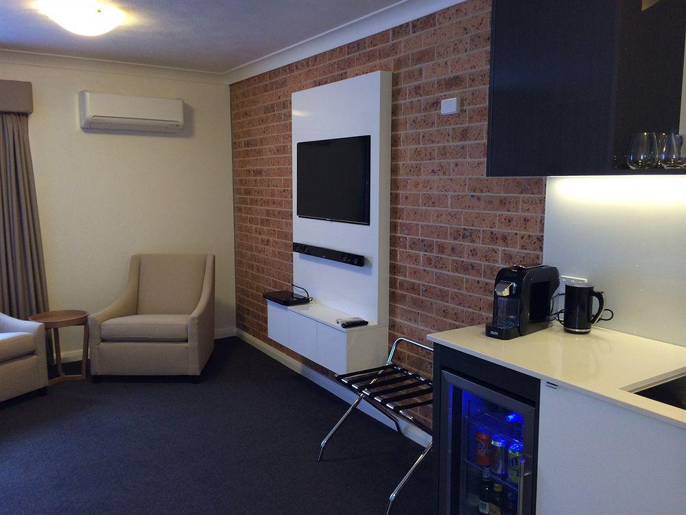 Bluegum Dubbo (Adults Only) Motel Ngoại thất bức ảnh