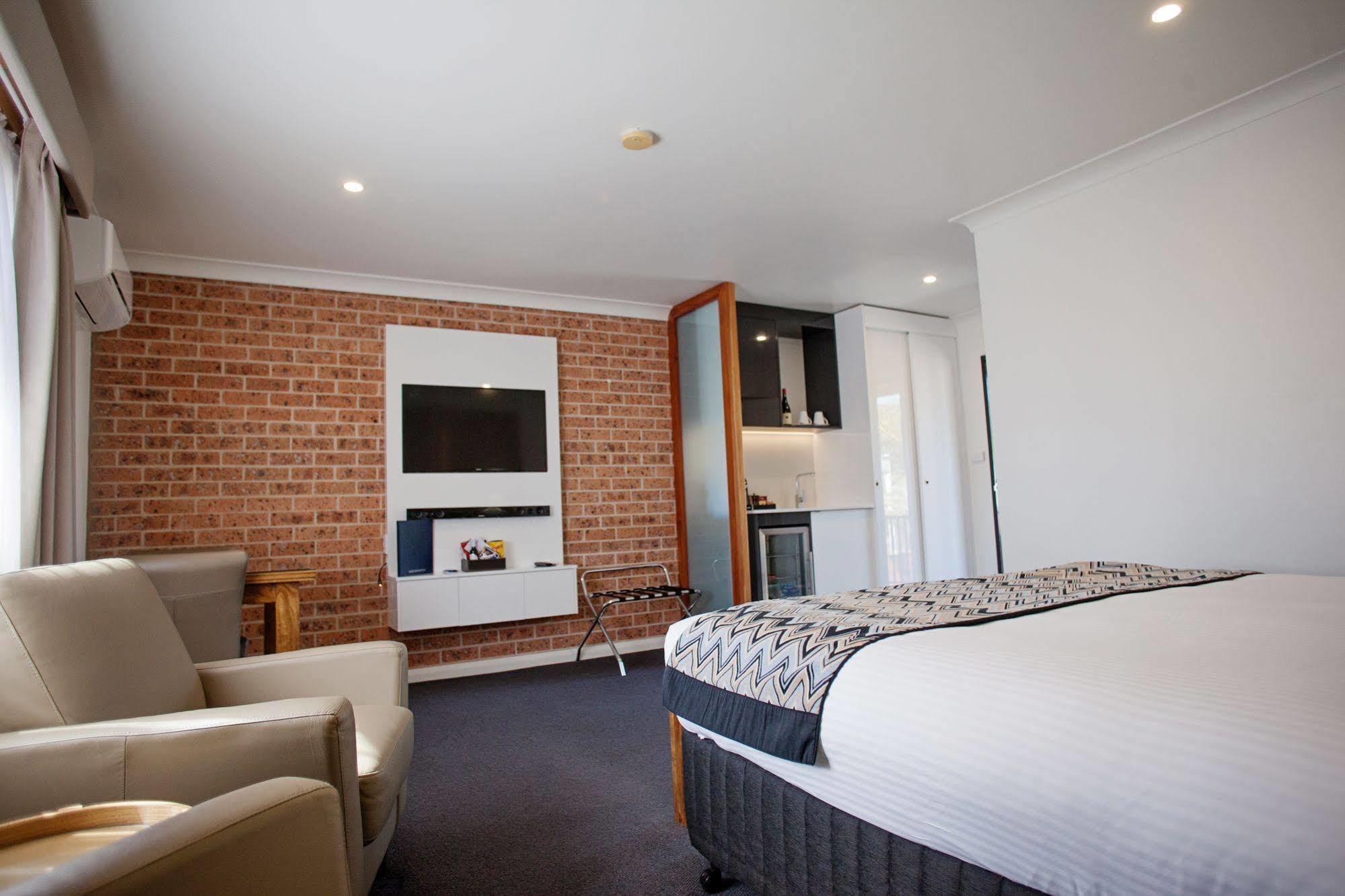 Bluegum Dubbo (Adults Only) Motel Ngoại thất bức ảnh